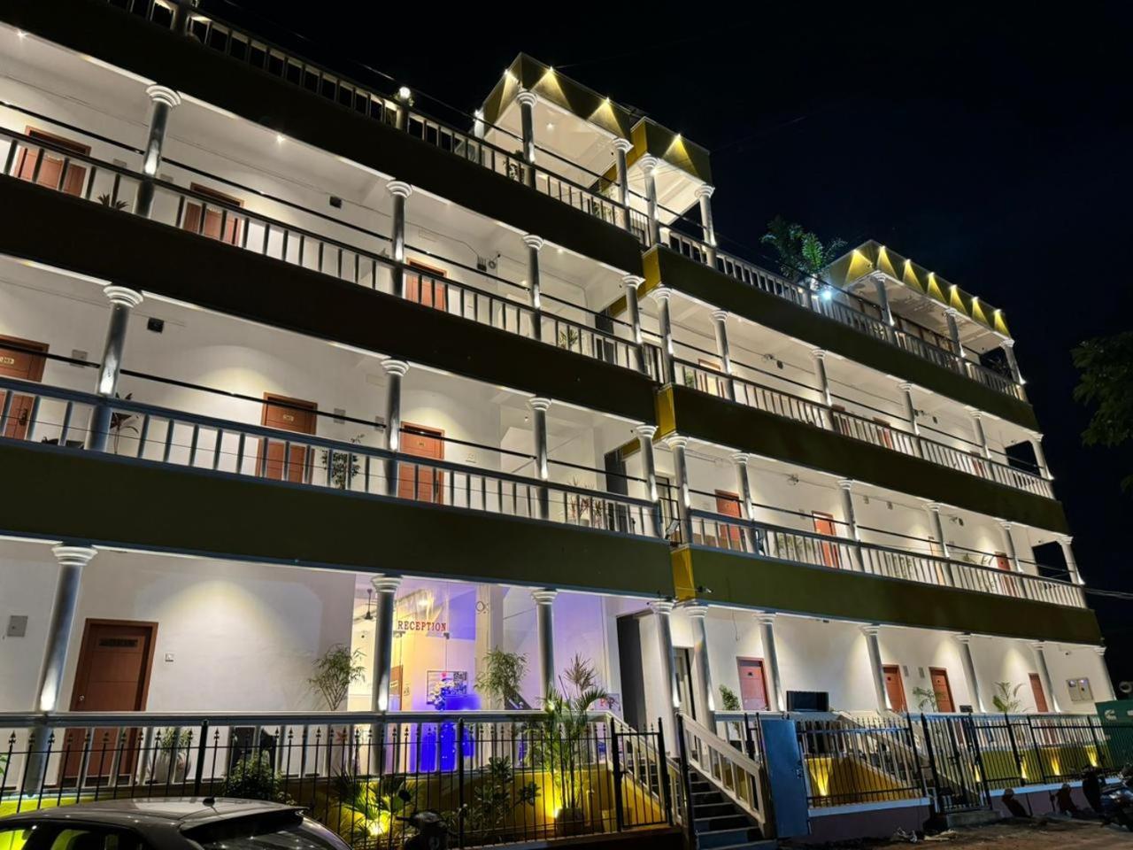 Le Poshe Beachview - Tie Hotels & Resorts Puducherry Zewnętrze zdjęcie